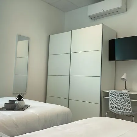 Appartement Stella 95 M2 Climatise Parking Proche Sanctuaires Lourdes Exterior photo