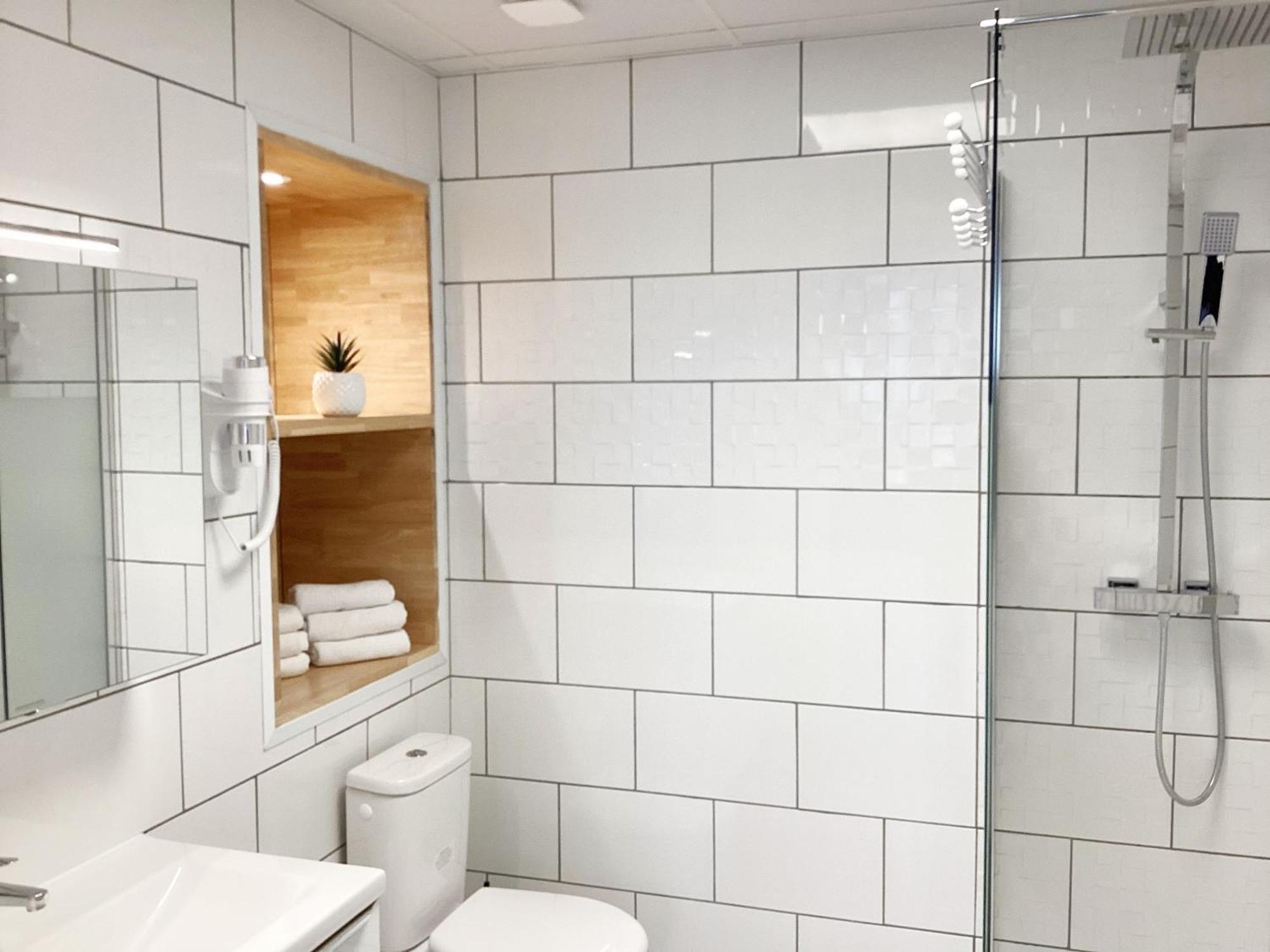 Stella 95 M2 Climatise Parking Proche Sanctuaires * Lourdes